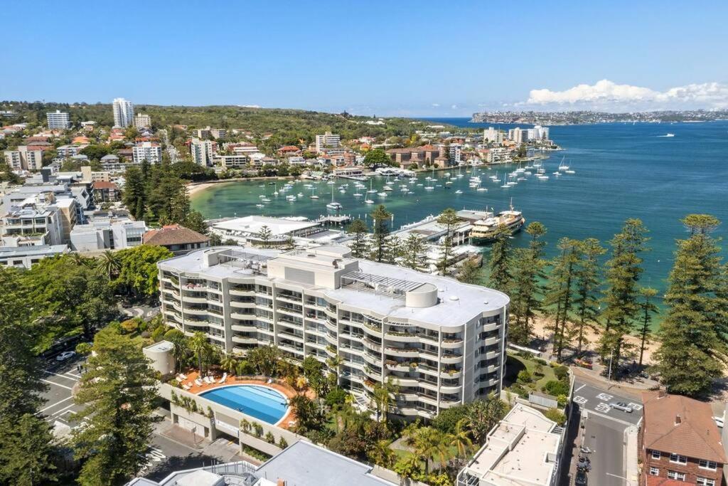 Apartment Man54 -manly Magic Waterfront Retreat With Gym & Sauna Sydney